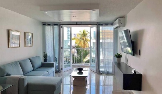 Beach and Pool Access in Prime Location!