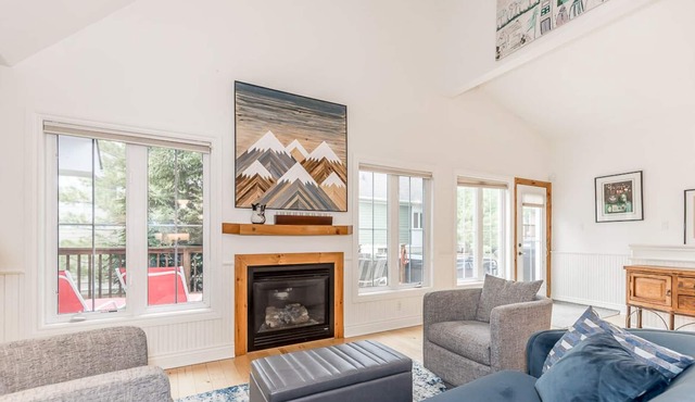 Blue Mountains Alpine Ski Club in the heart of Craigleith