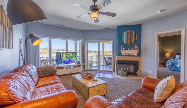 Bristol Bay 369 - 3 Bdrm beautiful waterfront condo