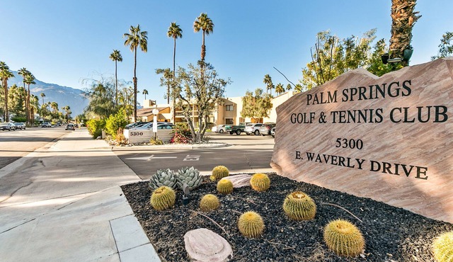 Budget-friendly - South Palm Springs Golf and Tennis Club Condo
