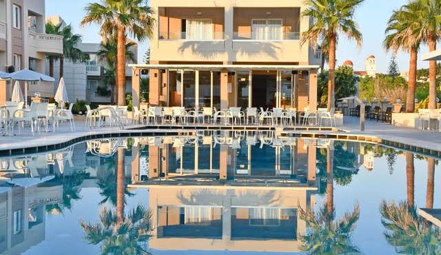 Castro Beach Hotel
