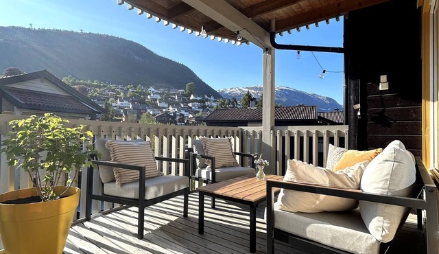 Central Apartment with a View
