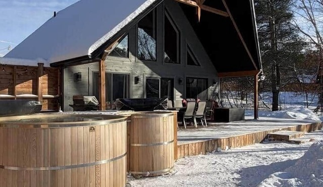 Chalet RiverScape | Nordic Spa River Escape