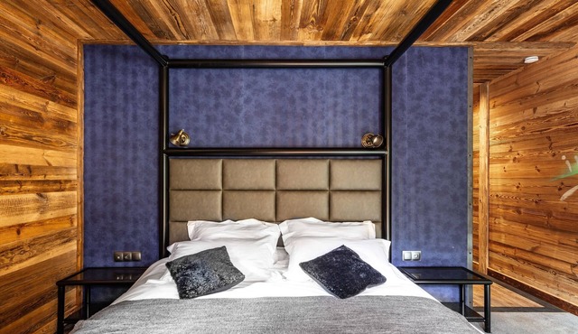 Chalet Carte Blanche - Raven