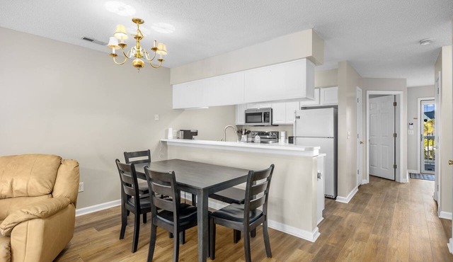 Charming 3 BR Condo Close to Coastal University!