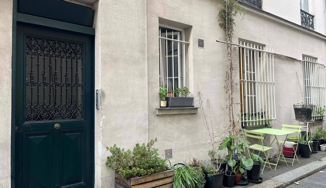 Charming apartment in the heart of Paris