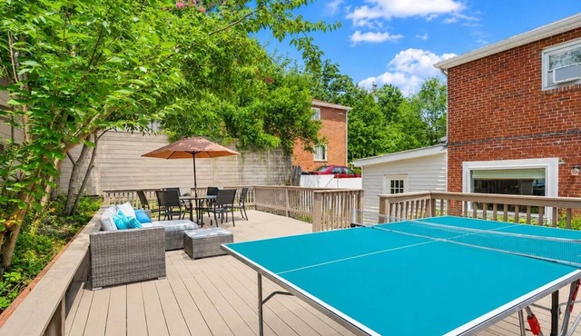 Contemporary | Lux | Pad & Patio