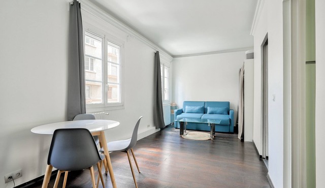 Cosy apartment with private entrance