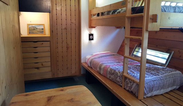 Cozy studio Arc 1600, ski-in/ski-out, perfect for 2, WiFi included