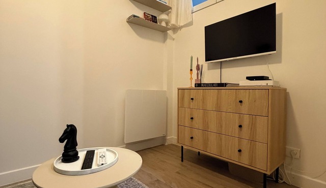 Cozy studio in Paris perfect for your city getaway
