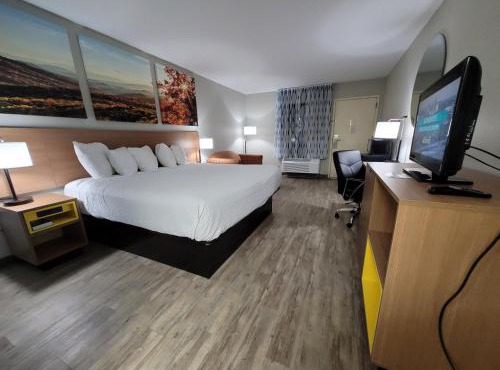 Days Inn by Wyndham Biscoe