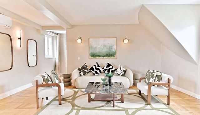 Design & bright apartment, Victor Hugo