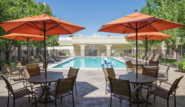 DoubleTree by Hilton Denver Central Park