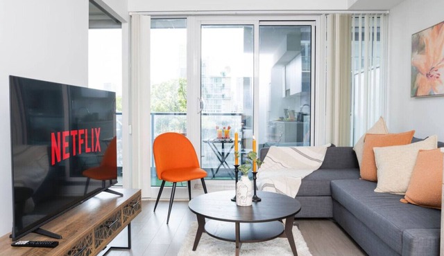 Downtown 2BR - 5 min to Eaton Centre