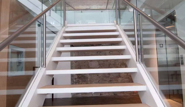 Downtown Toronto 2BR Hotel with Modern Comfort