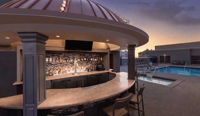 Dream Las Vegas Retreat Steps from the Strip!