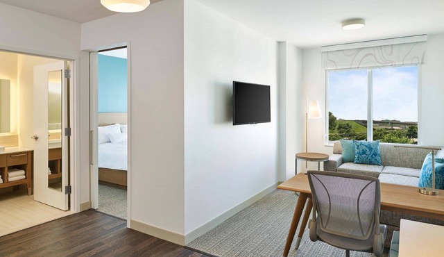 Element by Marriott Hampton Peninsula Town Center in Hampton