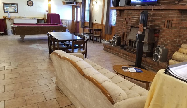 Englehart Inn in Englehart