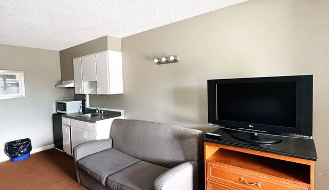 Fairway Inn by the Falls