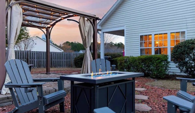 Fire Pit Retreat · Games · Beach & Downtown
