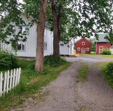 Flekkan gård