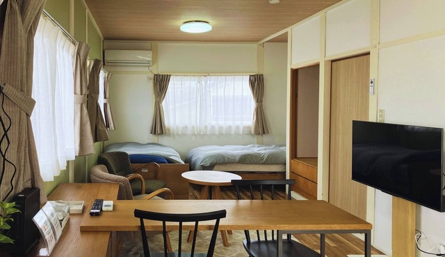 Free parking About 5 minutes by car from Kumamot/Kumamoto Kumamoto