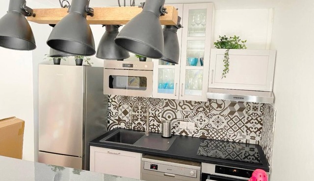 FRUITIERS3 : 4 BR with terrace and safe parking