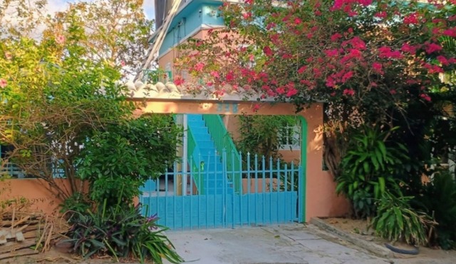 Full Bed/Kitchenette Esperanza w/AC+Wi-Fi Apt. 2