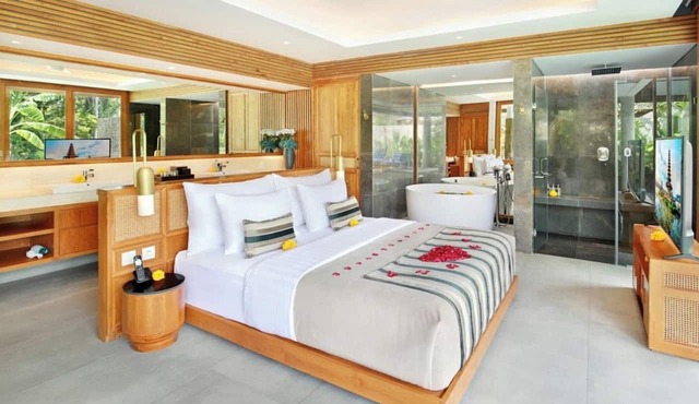 Grand Royal One Bedroom Private Pool in Resort Ubud