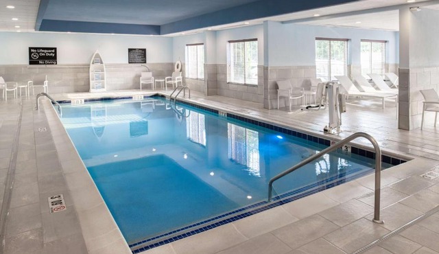 Hampton Inn & Suites - Cape Cod/West Yarmouth