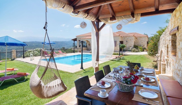 Holiday house Vlacheronitissa for 1 - 8 persons with 4 bedrooms - Holiday house