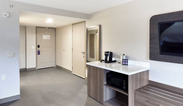 Holiday Inn Express Hotel & Suites Waterloo - St Jacobs by IHG