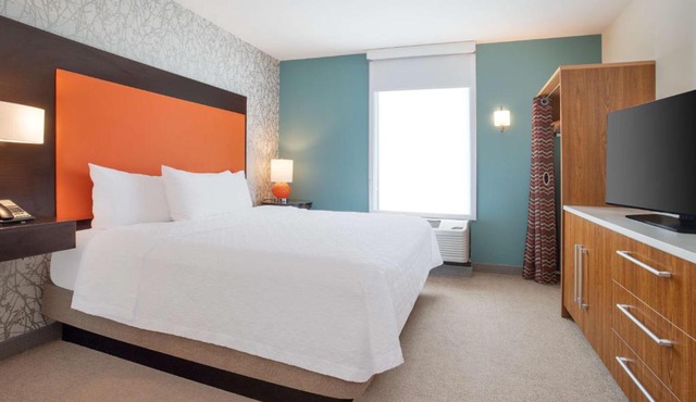 Home2 Suites Charlotte I-77 South
