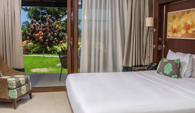 Ideal Romantic Stay with Garden View | Short Drive From the Beach | Adults Only!