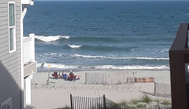 It's high tide & you're so close to the beach you can sea it! Water Park is free
