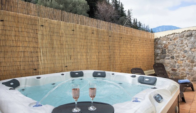 Jacuzzi Villa Nena