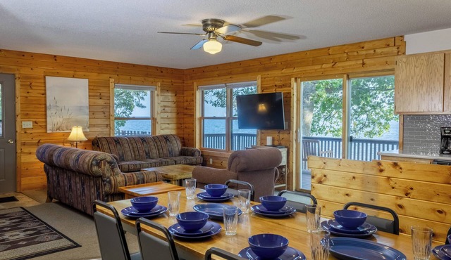 June 13–20 Last Minute VRBO Special. Reunion cabin overlooking the lake & pool.