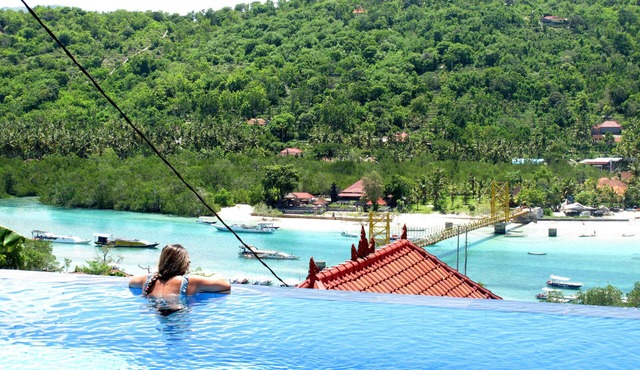Lanussa Hill Villa