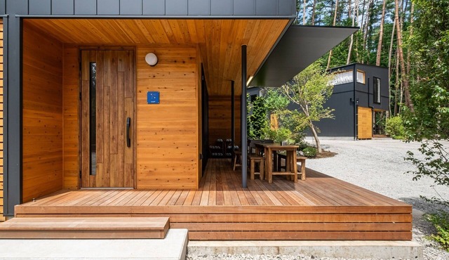Large building Maisonette surrounded by forest Standard/Minamitsurugun Yamanashi