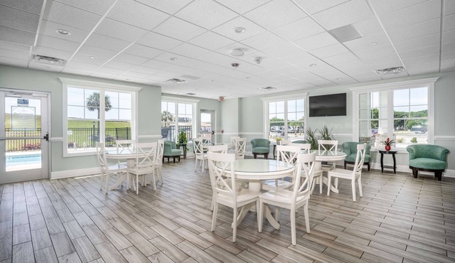 Lighthouse Suites - Best Western Signature Collection