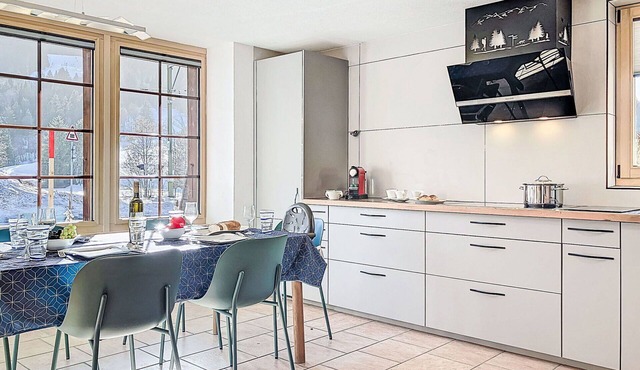 Lovely apartment for 5 people with TV, terrace and panoramic view