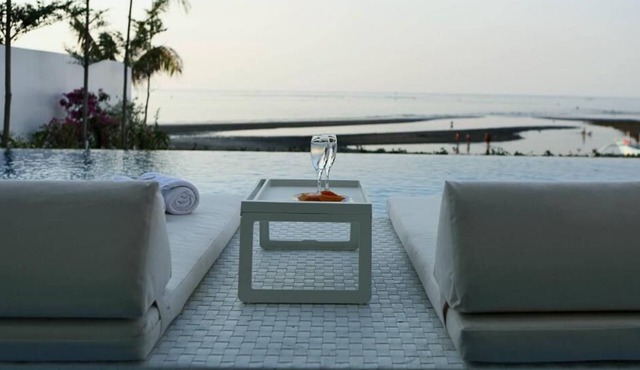 Lusa Beach Studios