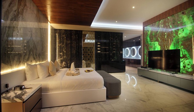 Luxury 4 Bedroom Villa with private Pool and many extras close to Ubud Bali