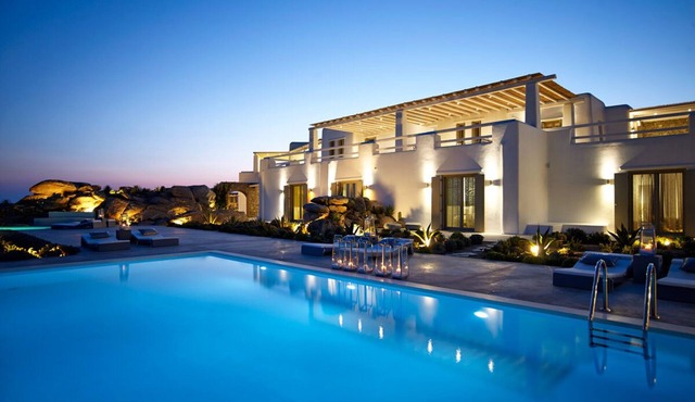 Luxury Paraga Estate, Mesmerizing Views of the Aegean Sea, Paradise&Paraga Beach