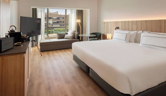 Melia Madrid Barajas