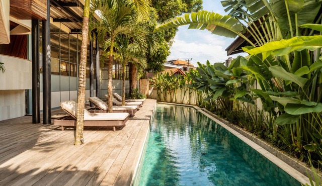 Modern 1-BR Loft with Art Deco Style Shared Pool