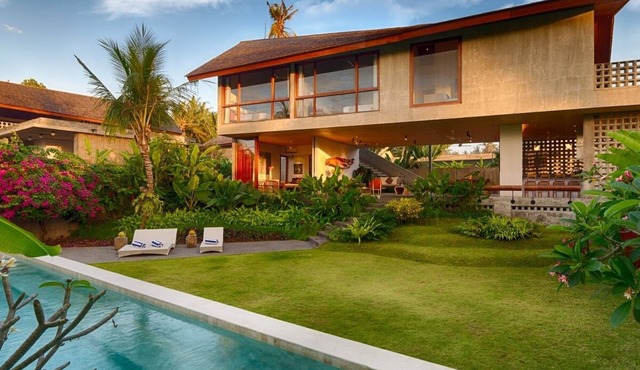 Modern&Stylish, 11BR Villa Complex near Saba Beach