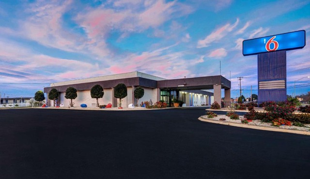 Motel 6 Burlington