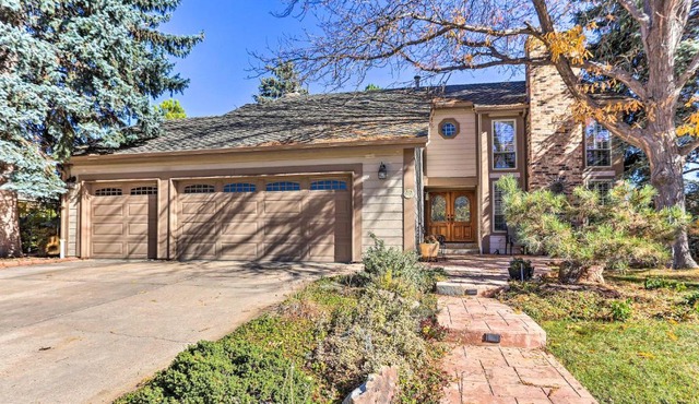 Near Shops & Eats! Centennial Home w/Sunroom in Centennial
