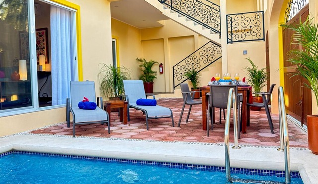 Newly built 1 bdrm, luxury apartment. Quiet and yet close to everything.